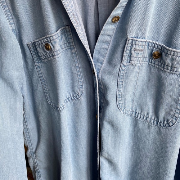 Chaps Denim Long Sleeve Shirt Size Medium classic faded - Picture 4 of 6